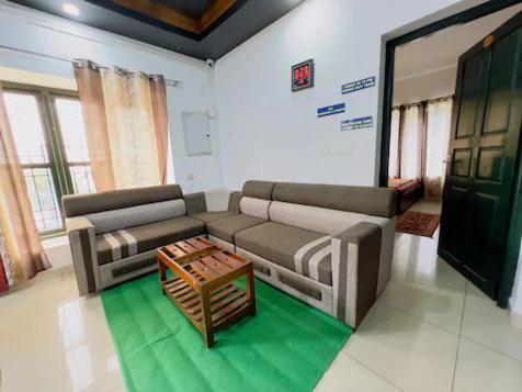 Sky Blue Resort Ooty Ngoại thất bức ảnh